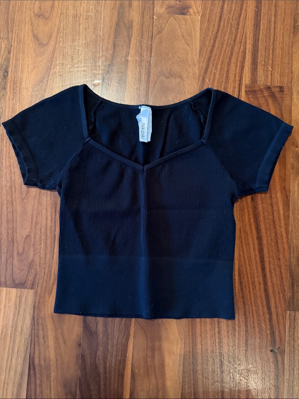 Nikibiki Black Ribbed V-Neck Short Sleeve Crop Top